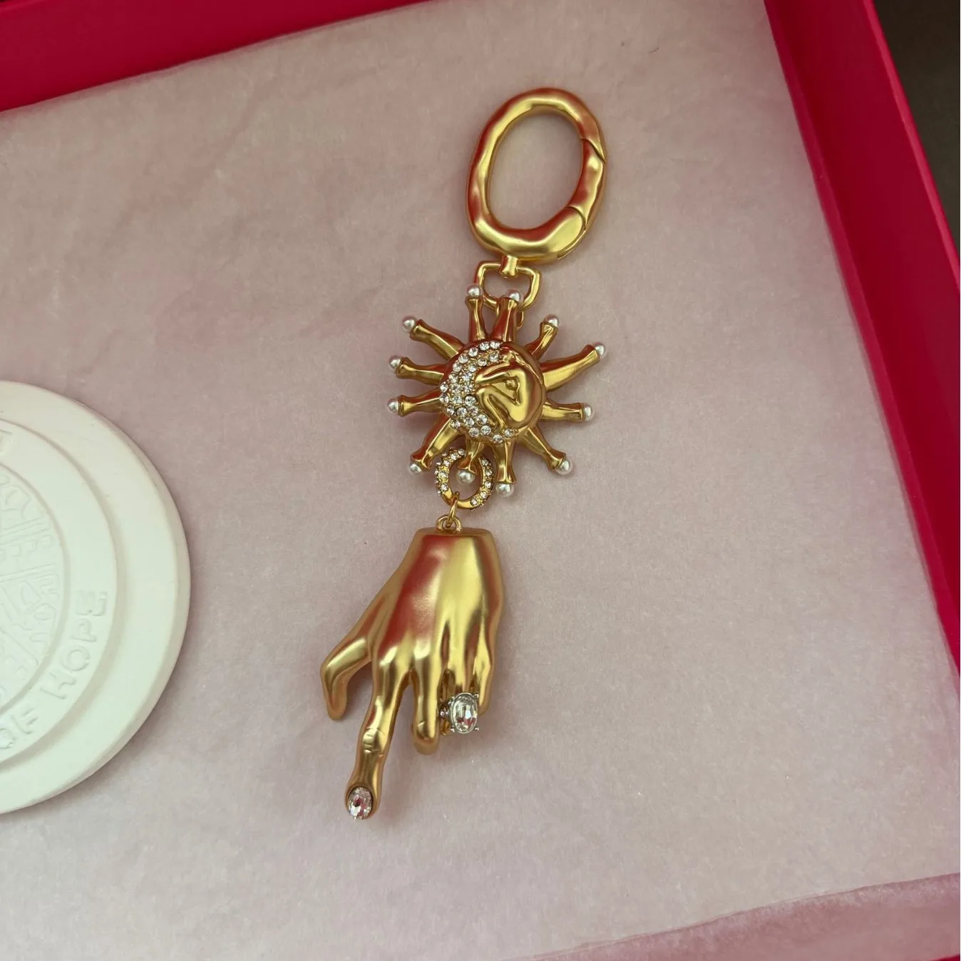 Trend‑Setting Geometric Brass Key Bag Charm, Exquisite Decorative Bag Buckle, Fashion Party Jewelry Gift
