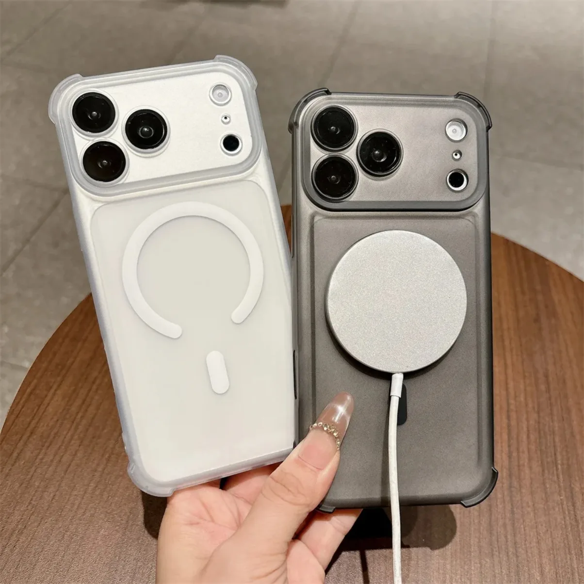 Matte, transluzente, stoßfeste magnetische Handyhülle mit Linsenschutz für iPhone 17 Pro Max Air 16 15 14 Plus 13 12 Cover