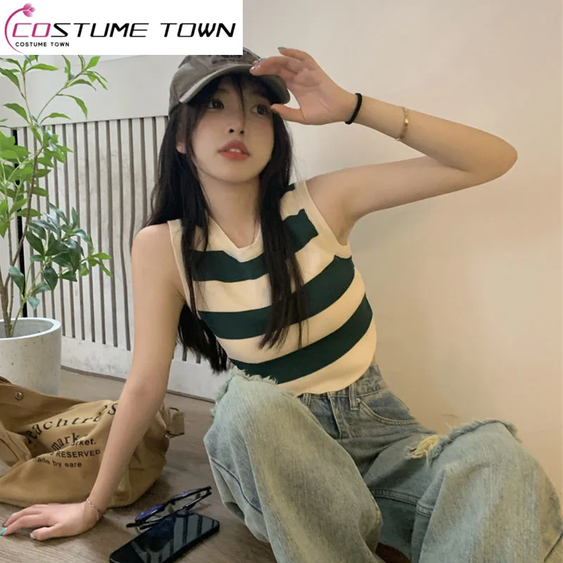 

Sweet and Spicy Striped Suspender Knitted Vest for Women's 2023 Summer New Style Sleeveless Top for Both Inside and Outside Wear