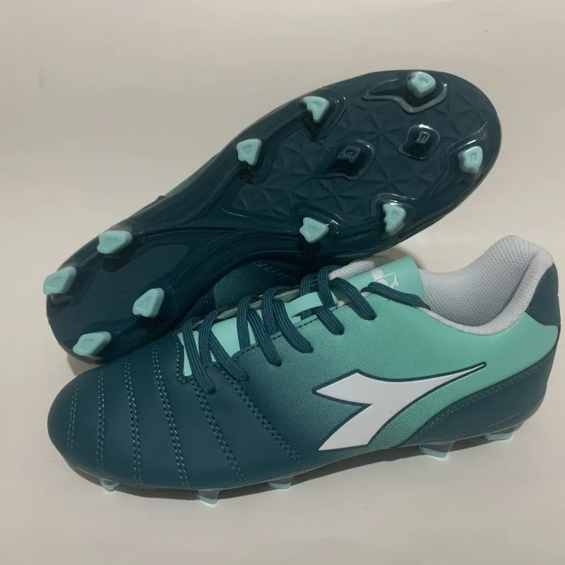 Adult AG Football Shoes Are Lightweight Low Cut Boys and Students Short Nail AG Men's and Women's Artificial Grass Anti Slip