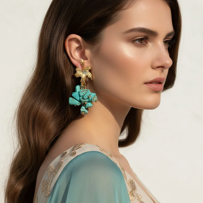 Modische Böhmische Handgefertigte Perlenohrringe mit Farbigen Kiessteinen und Fransen Urlaubsspirituose Imitierte Türkis-Tropfenohrringe