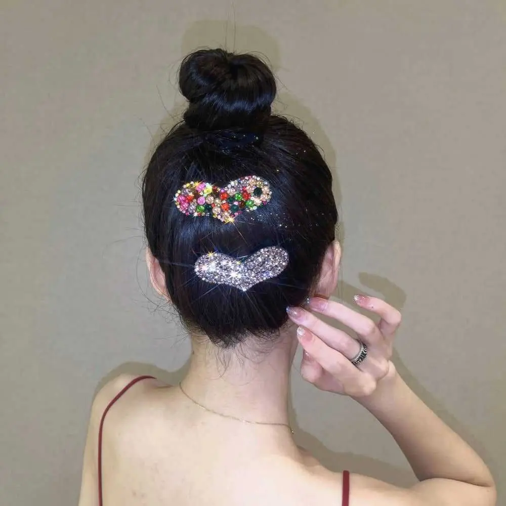 

Sweet Rhinestone BB Clip Alloy Girls Korean Style Barrette Shining Rhinestone Hair Clip Women Hair Accessories Love Side Clip