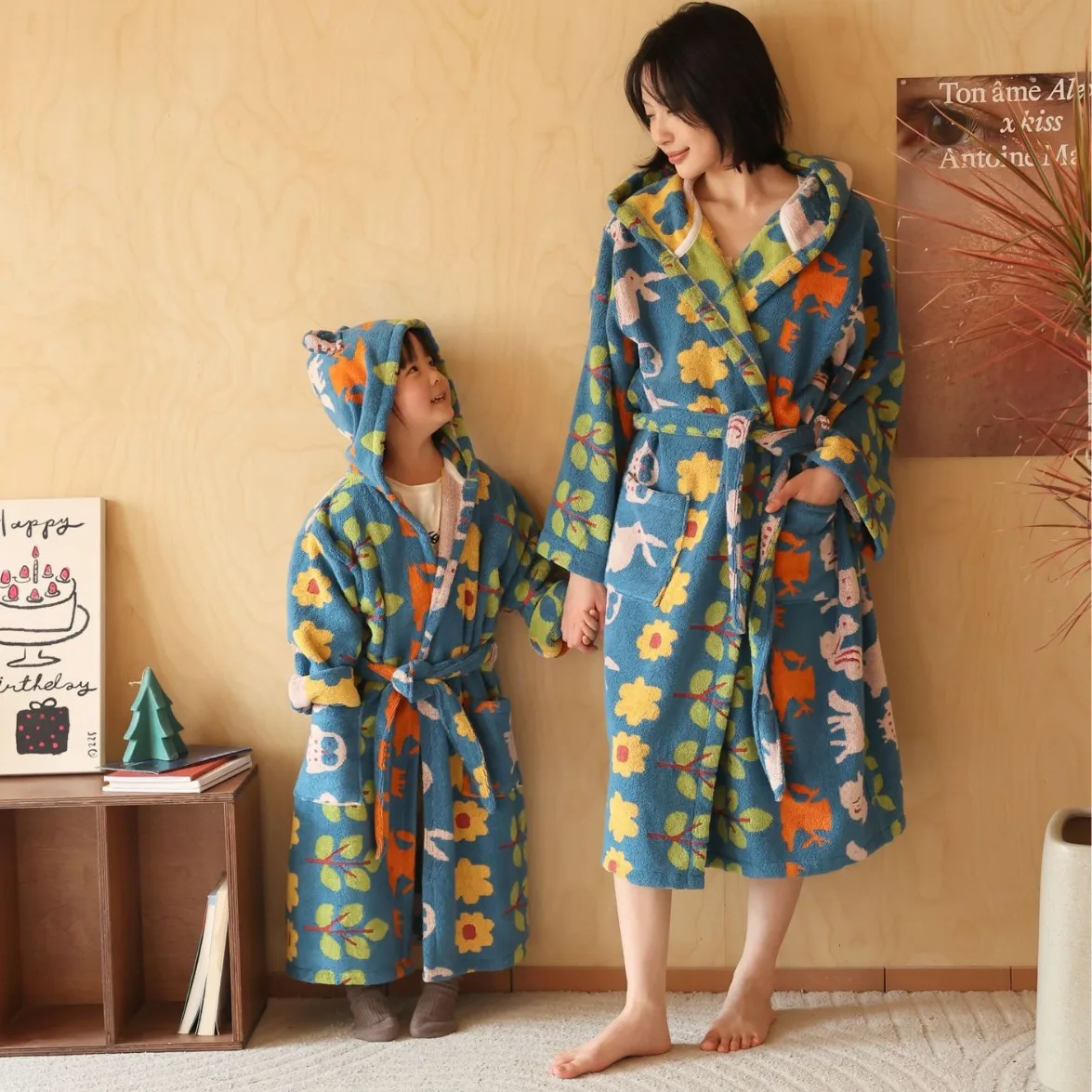 Autumn Winter Cotton Long Robe Adult Kids Terry Towel Hooded Kimono Bath Gown Thicken Warm Sleepwear Lounge Wear Loose Homewear