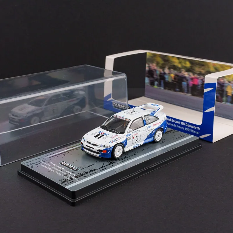 

TW 1:64 Ford Escort RS Cosworth Cast Alloy Car Model - A gift toy for friends, an adult collection decoration item.