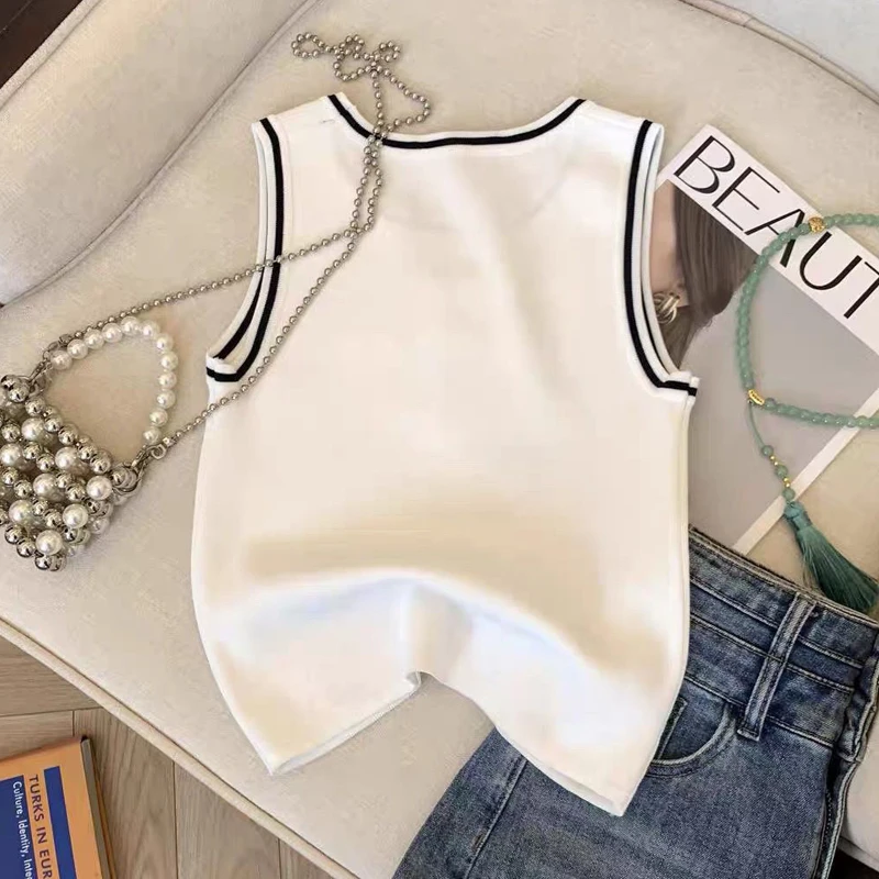 Women Clothing 2024 Summer Chinese Style Embroidery Vintage Contrast Color Tank Tops Casual O Neck Sleeveless Slim Knitted Vest