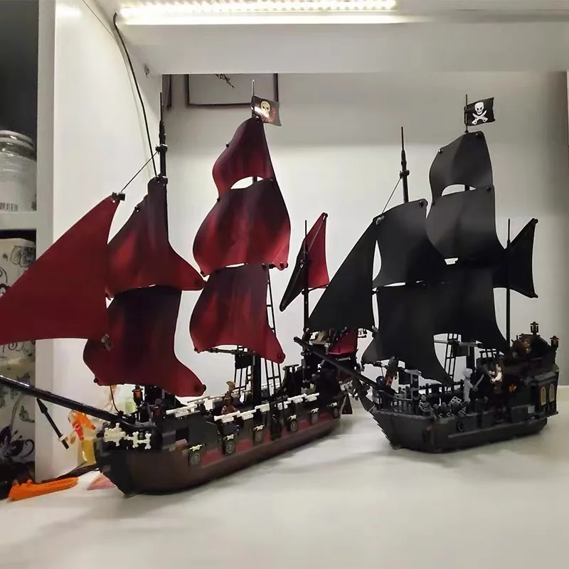 

16009 1097pcs Pirate Ship Building Blocks Queen Annes Revenge Boat Toy Bricks Model Compatible Kids Birthday Christmas Gifts