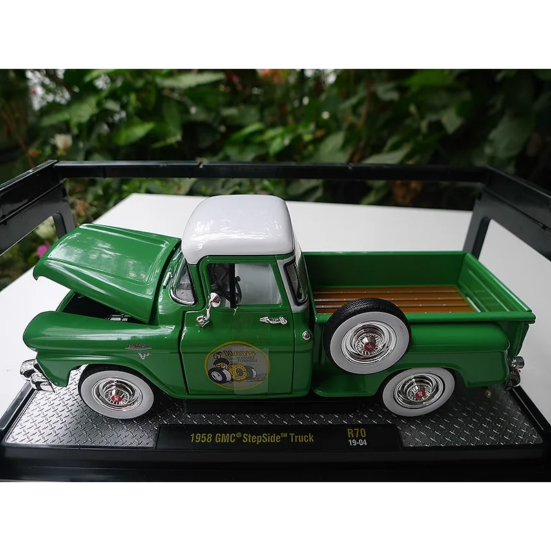 Diecast M2 Schaal 1:24 1958 GMC StepSide Truck R70 General Motors Pickup Legering Automodel Collectible Toy Gift Souvenir Display
