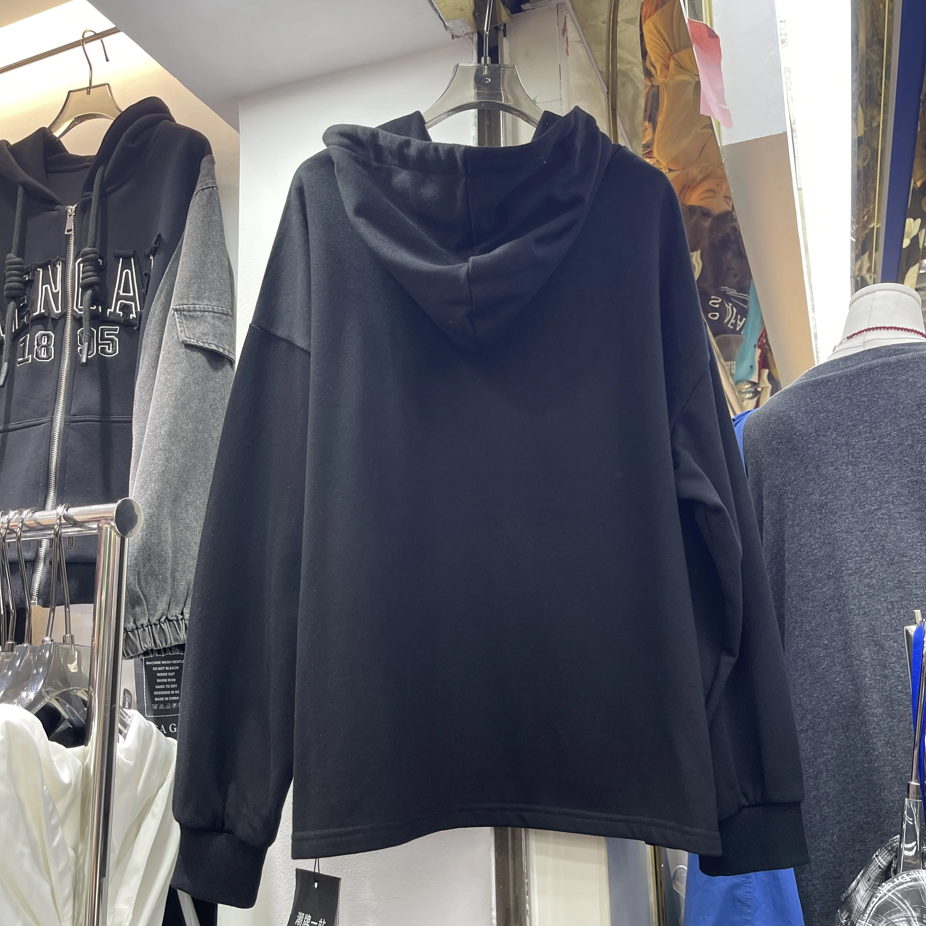 Trendy Printed Sequin Long Sleeve Loose Hooded Tops Fashion Cartoon Sweatshirt Black Pullover Sweatshirt Hoodie Oversized Hoodie