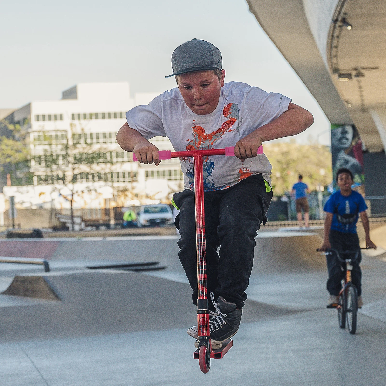 

1Set Kids Bike Basket Scooter Streamers Handlebar Cover Durable Safe Bright Color Practical Use for Children Bicycles