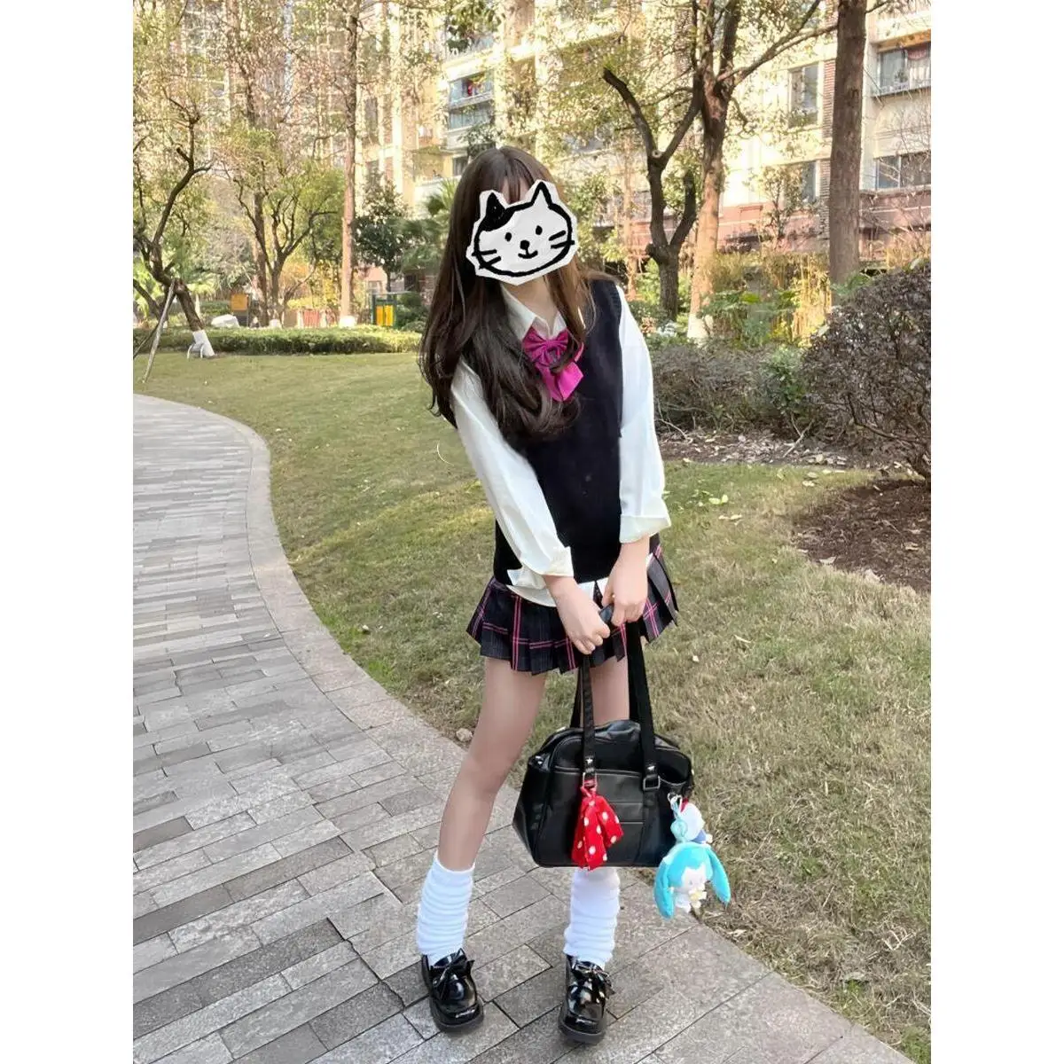 

College Style JK Uniform Set Vest Top V-Neck Sleeveless Four-Piece Set Korean Fashion School Uniform Skirt And Vest Set