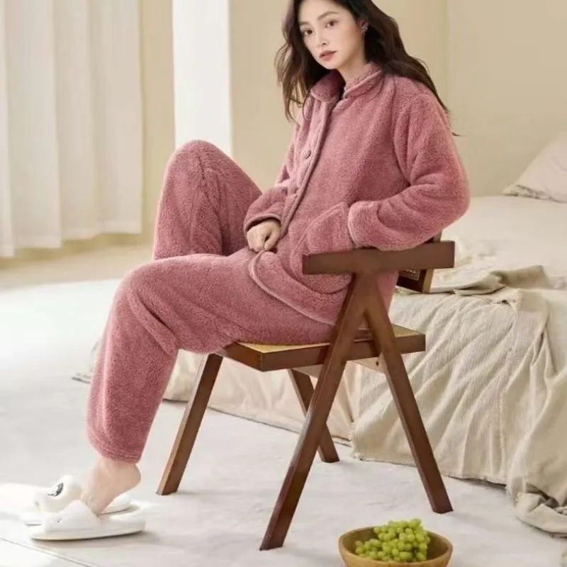 ensembles-de-couples-d'automne-et-d'hiver-pour-femmes-peuvent-sortir-avec-un-polaire-epais-ample-grande-taille-nouveau-ensemble-de-vetements-de-detente-pyjama-en-molleton-de-corail