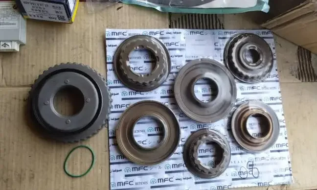 

1.U151 piston 7pcs1 2.F4A42 Clutch kit1 3.F4A42 filter 2 4.F4A42 solenoid valve set 1 5.DSG7 accumulator 1