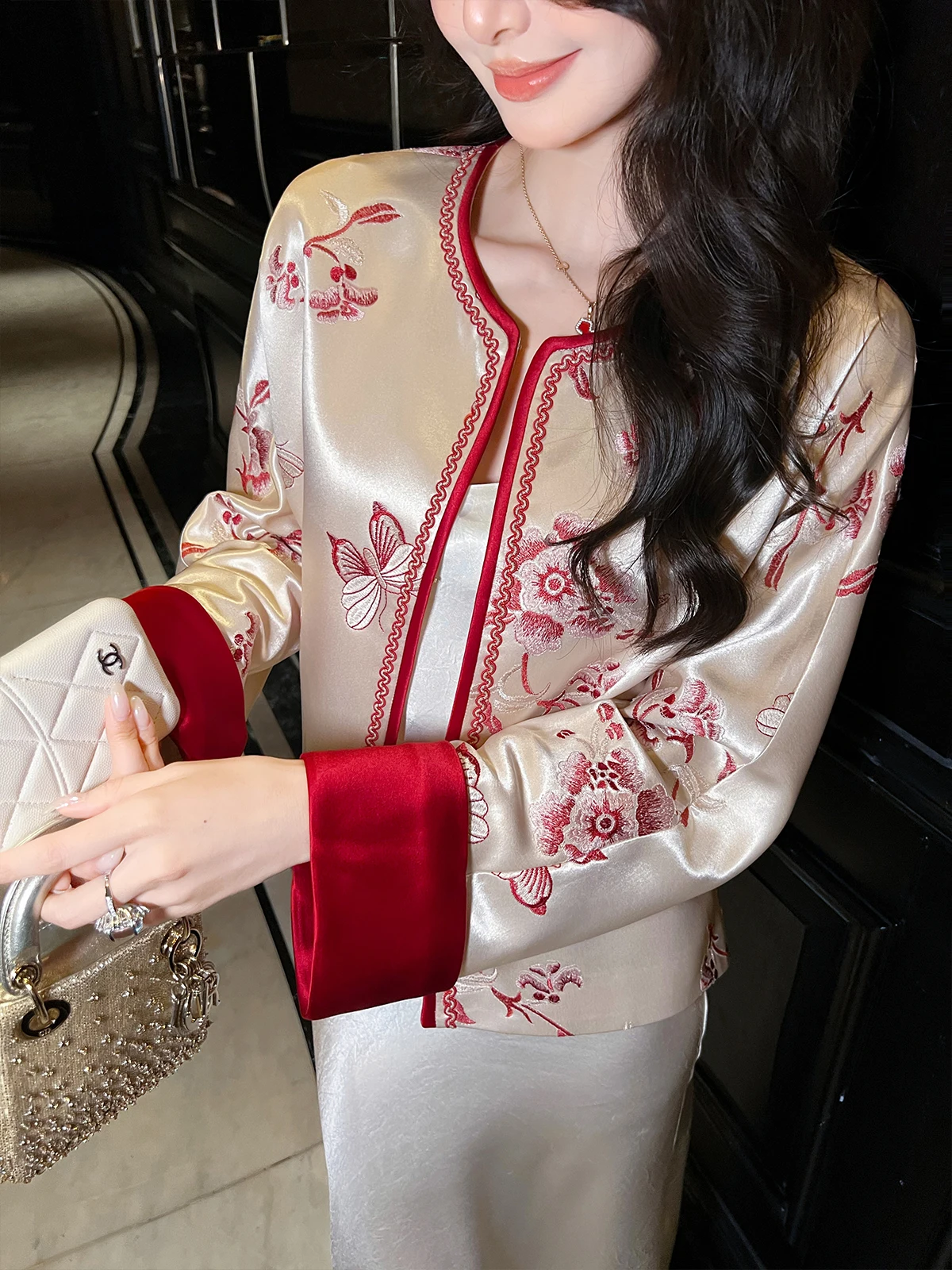 

Ele ort Embroidered Flower Heavy Work New Chinese Sle Women's Jaet Spring Autumn Seasonal Lightweight Top