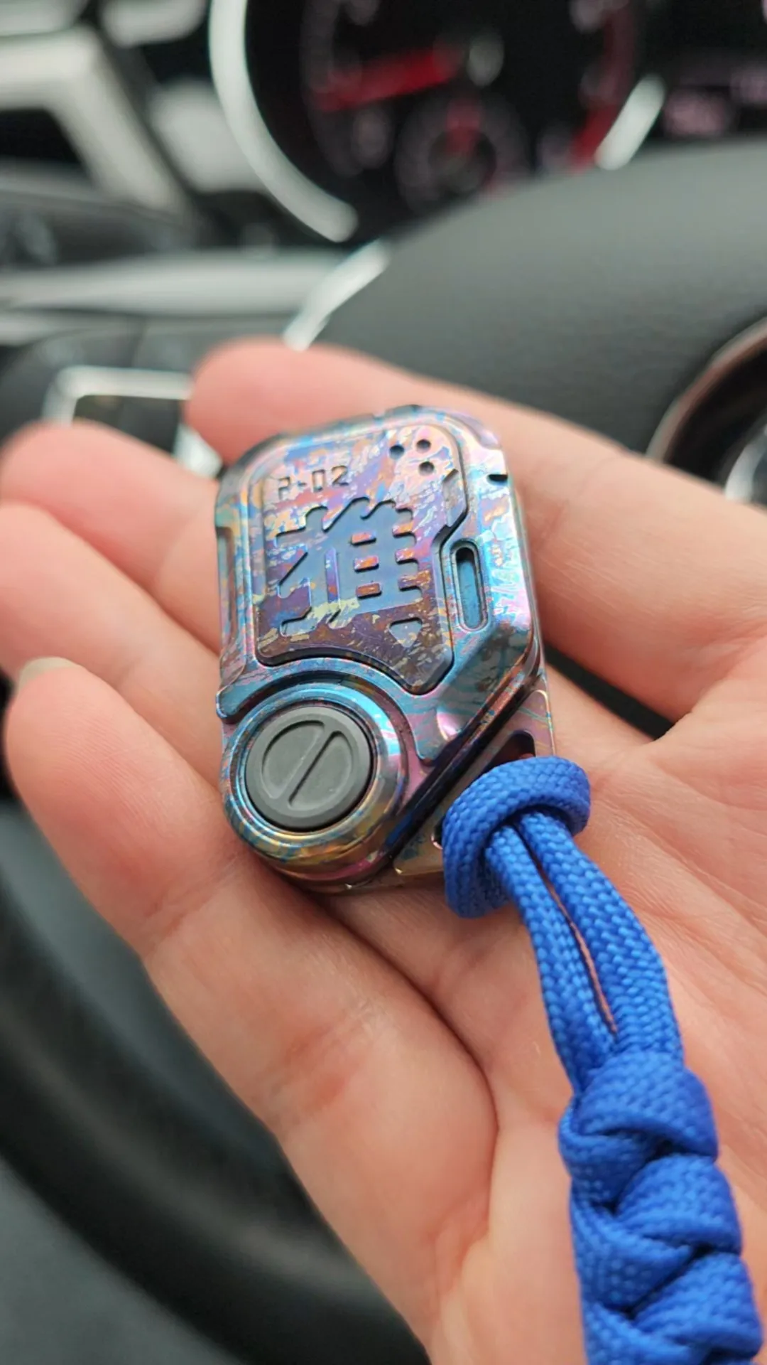 Used EDC 01EDC POP Swing Card Storm Titanium EDC Decompression Toy