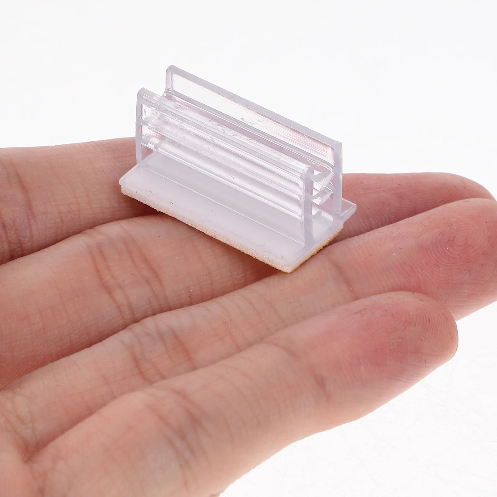 Confezione da 50 mini supporti per cartelli, protezione autoadesiva contro le starnuti, per numeri da tavolo, etichette con nome, ricevute, foto, pannelli espositivi da scrivania