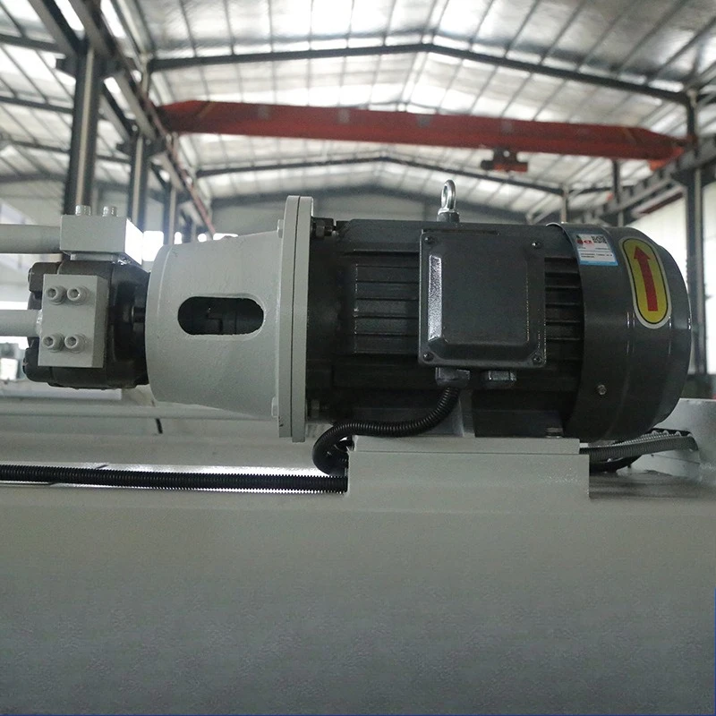 Cisaille à pendule hydraulique automatique QC12Y-6 × 2500, machine à commande numérique