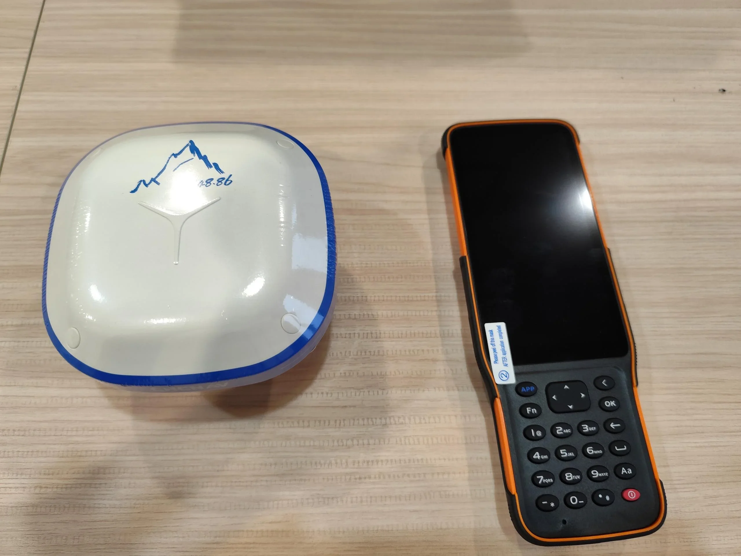 เครื่องรับสัญญาณสำรวจแบบ RTK รุ่นใหม่ ปี 2025 CHC X6/I73 GNSS  ความถี่คู่ ประสิทธิภาพสูงและความแม่นยำสูง