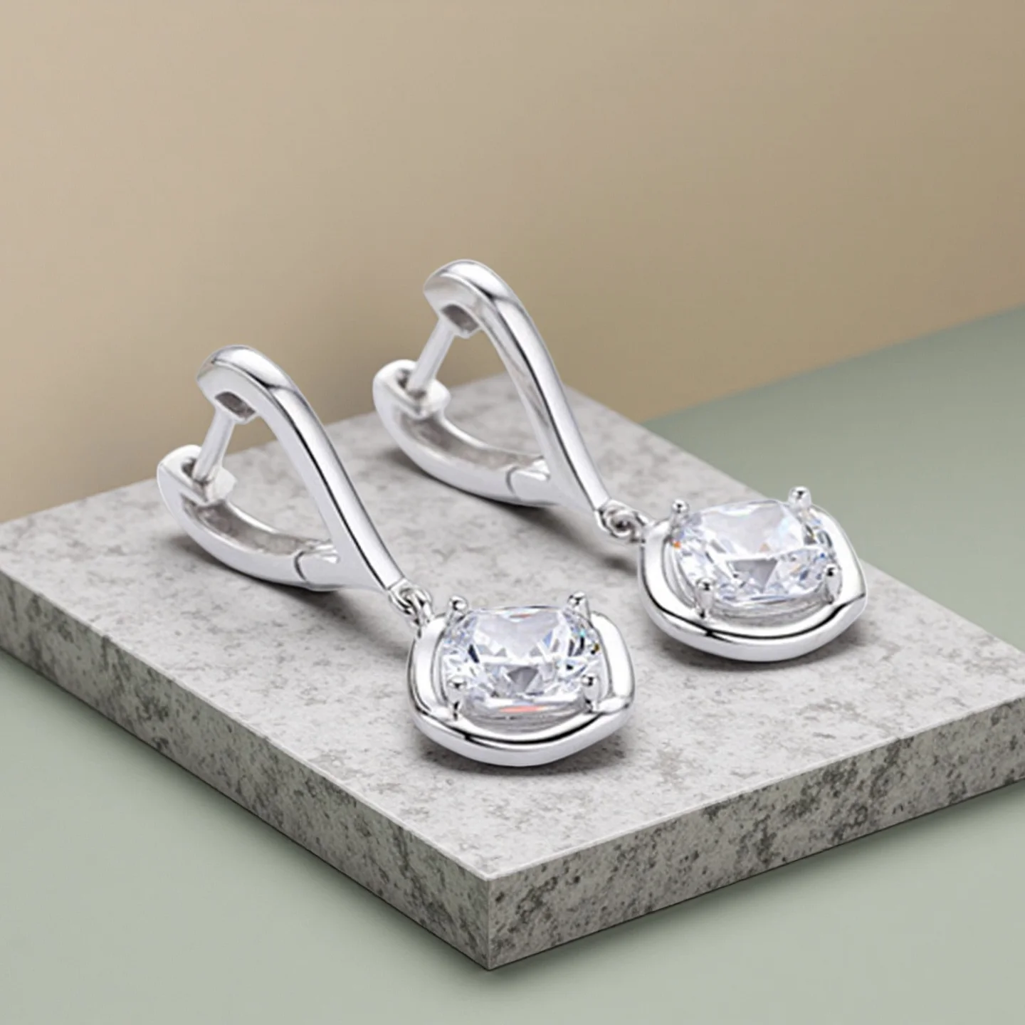 925 Sterling Silver Zirconia Crystal Earrings For Women Classic Geometric Twisted Line Earrings Party Versatile Jewelry ear cuff