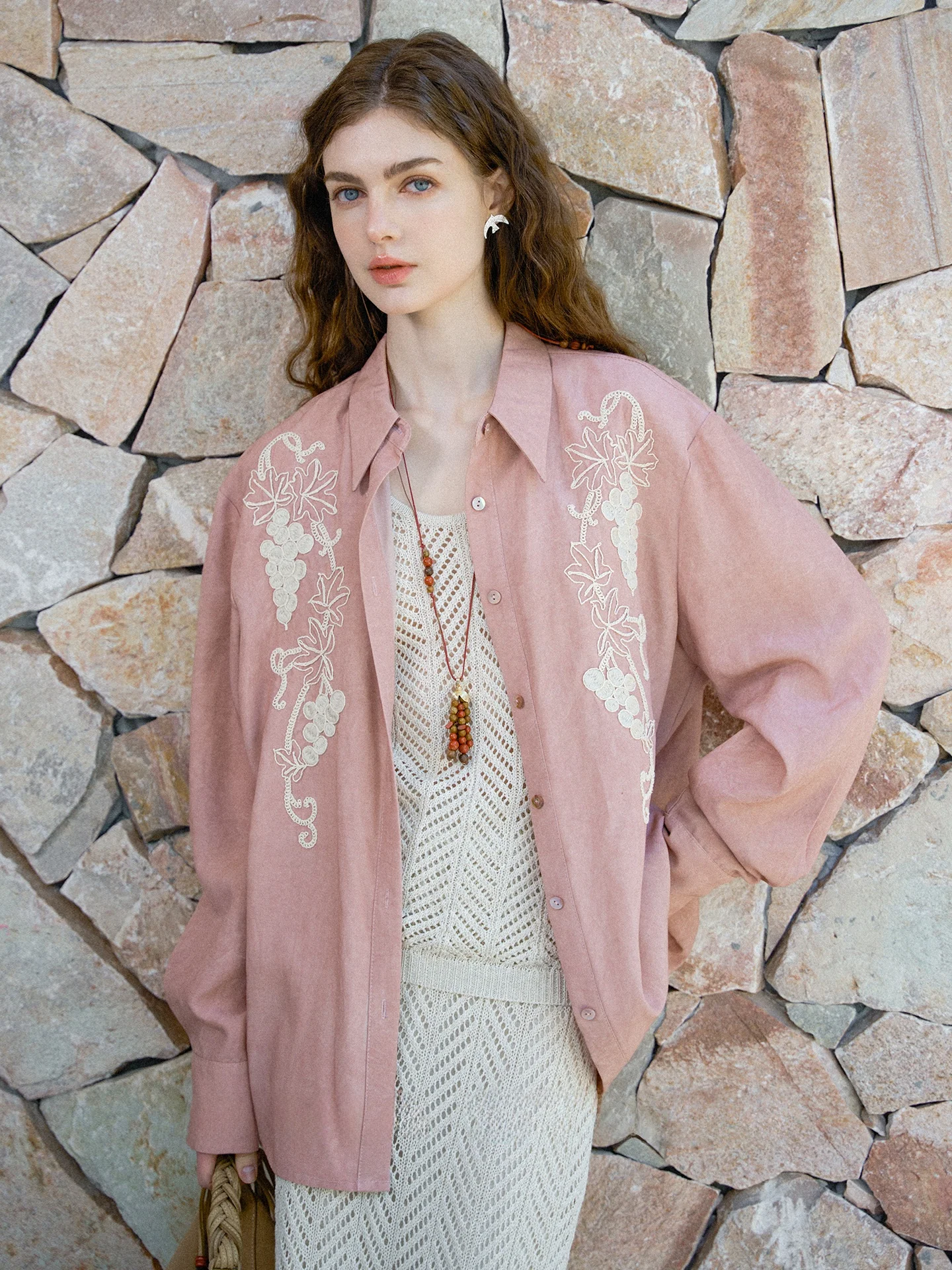 

Miorastudio Vintage e Pink Hand-Woven ape Totem Embroidered Loose irt Women's Premium Feeling Long Sve Button up