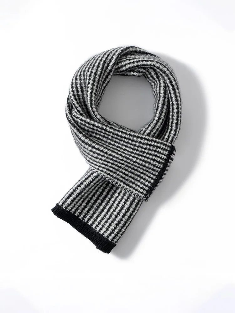 Sciarpa di moda 100% Scialle di cashmere Nuovo design Scialle da donna Autunno Inverno Sciarpa calda Scialle doppio colore Avvolge Sciarpa femminile Bufanda