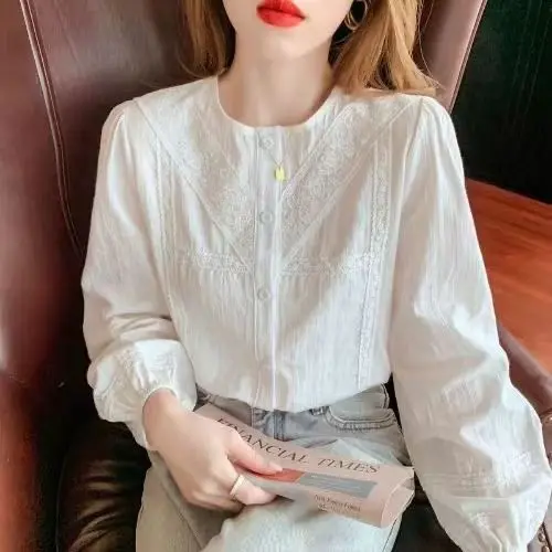 

Elegant Hollow out Lace Embroidery Long Sleeve round Neck Shirt for Women Spring Autumn Large Size High End Cotton Linen Blouse