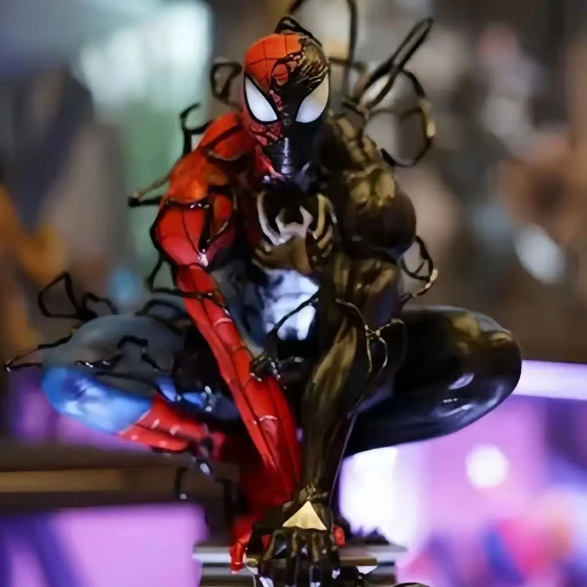 

Spider Man Venom Symbiotic Marvel Gk Handmade Model Surrounding Statues Desktop Ornaments Creative Toys for Boy Collecting Gifts