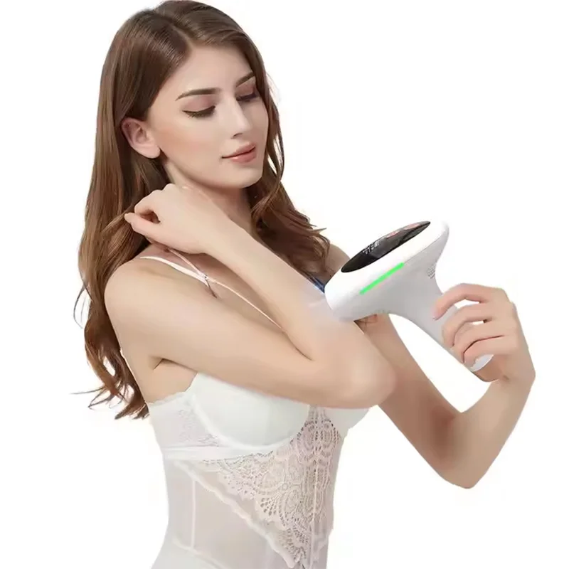 

Портативная система лазерной эпиляции IPL, разработанная для безболезненного и перманентного удаления волос на теле, подходит для домашнего использования.