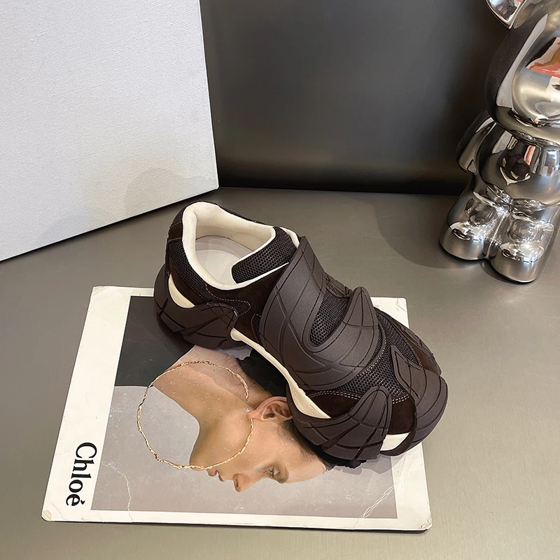 شانغ شي سميكة سوليد الارتفاع زيادة الأحذية 2025 جديد سميكة سوليد العصرية العلامة التجارية حذاء كاجوال مريح تنفس أبي الأحذية