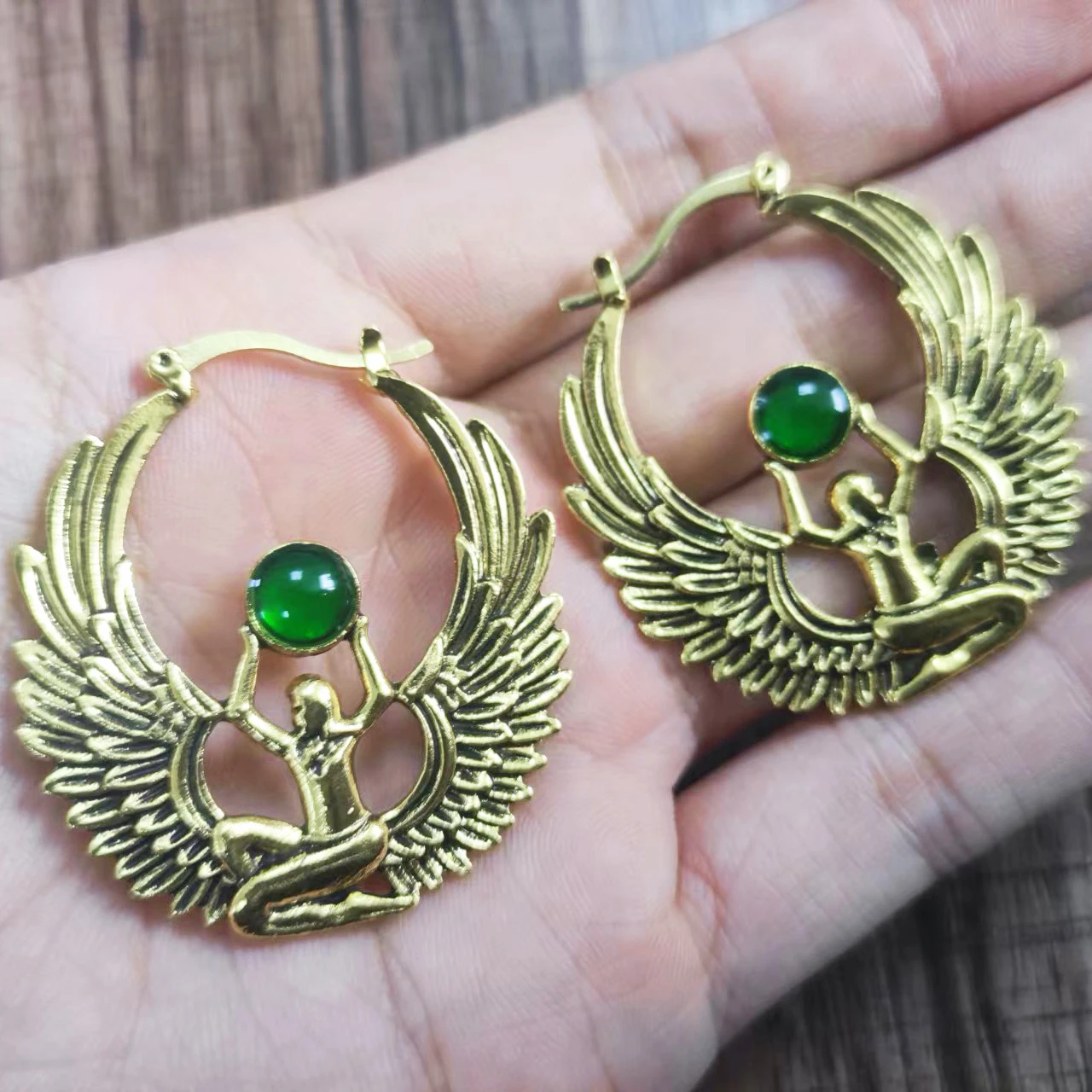 Ancient Egyptian Mythology Goddess Isis Wings Earrings for Women Vintage Egypt Gold Color Hoop Earrings Jewelry Wholesale