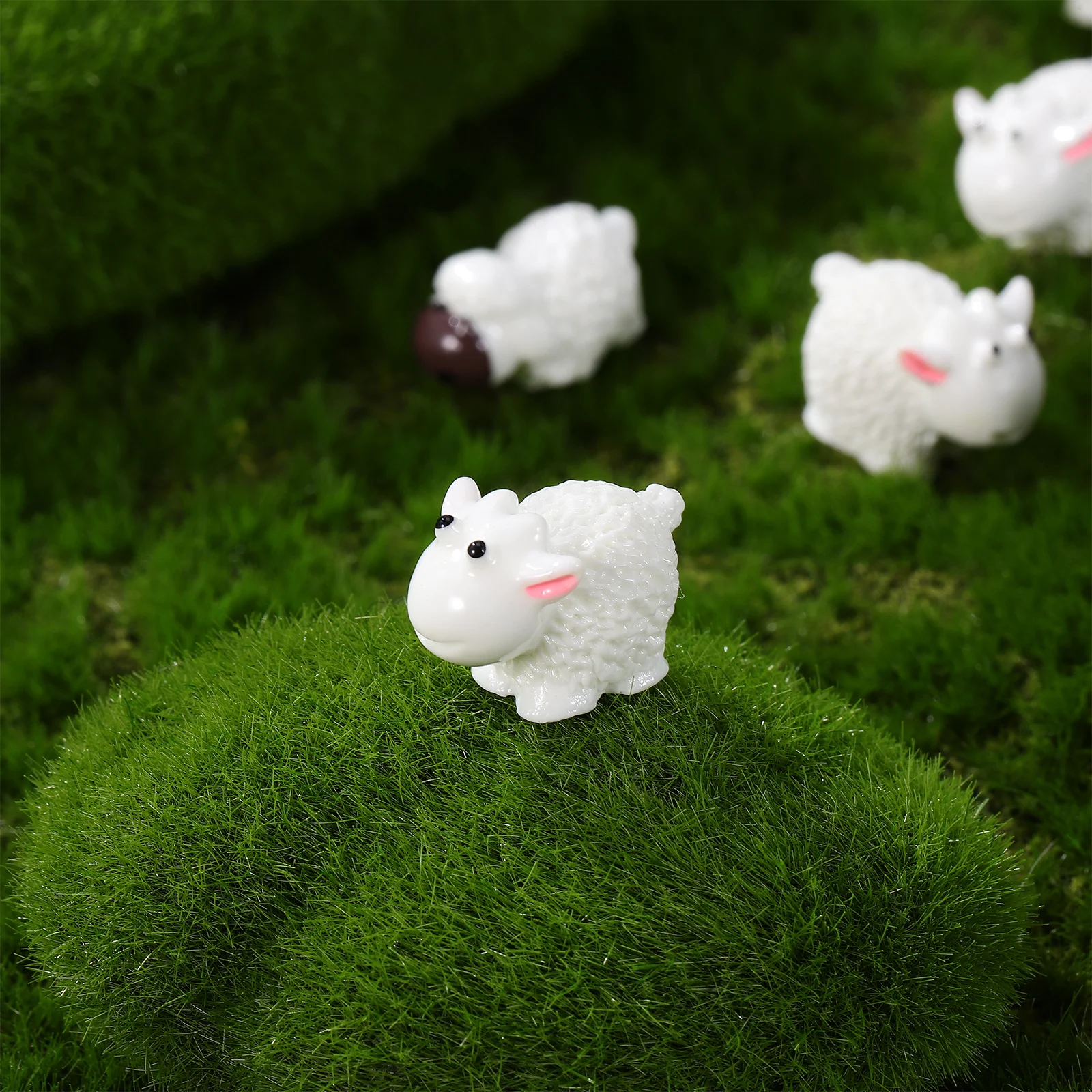

30Pcs Mini Sheep Decor Resin Realistic Tiny Animals for Dollhouse Garden Potted Plant Tabletop Display Landscape Ornament Crafts