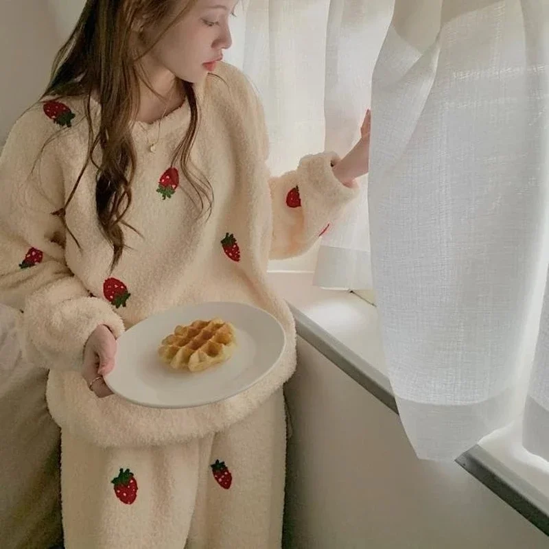 Women Pajama Sets Chic Kawaii Simple Strawberry Korean Style Chic Loose Females Cozy Sweet O-neck Homewear Soft Warm Sleepwear