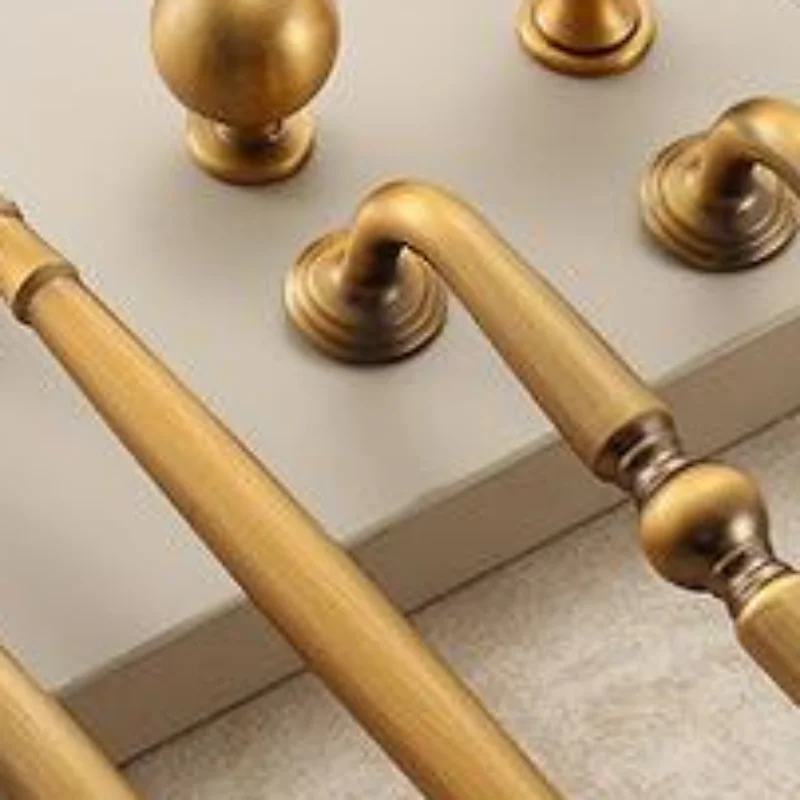 Antique Brass Kitchen Cabinet Door Handles Vintage Wardrobe Dresser Knobs Zinc Alloy Furniture Handles Single-Hole Drawer Pulls