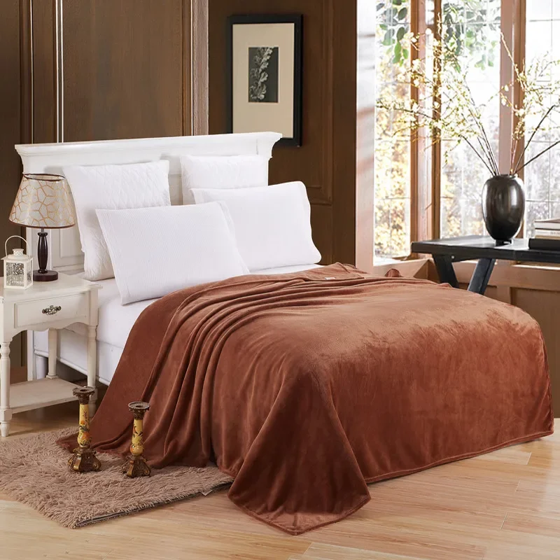 Home Textile Soft Solid Blanket Fleece Flannel Blanket Adult Sofa Bedding Manta Red Green Blue Flannel Throw Blankets for Beds