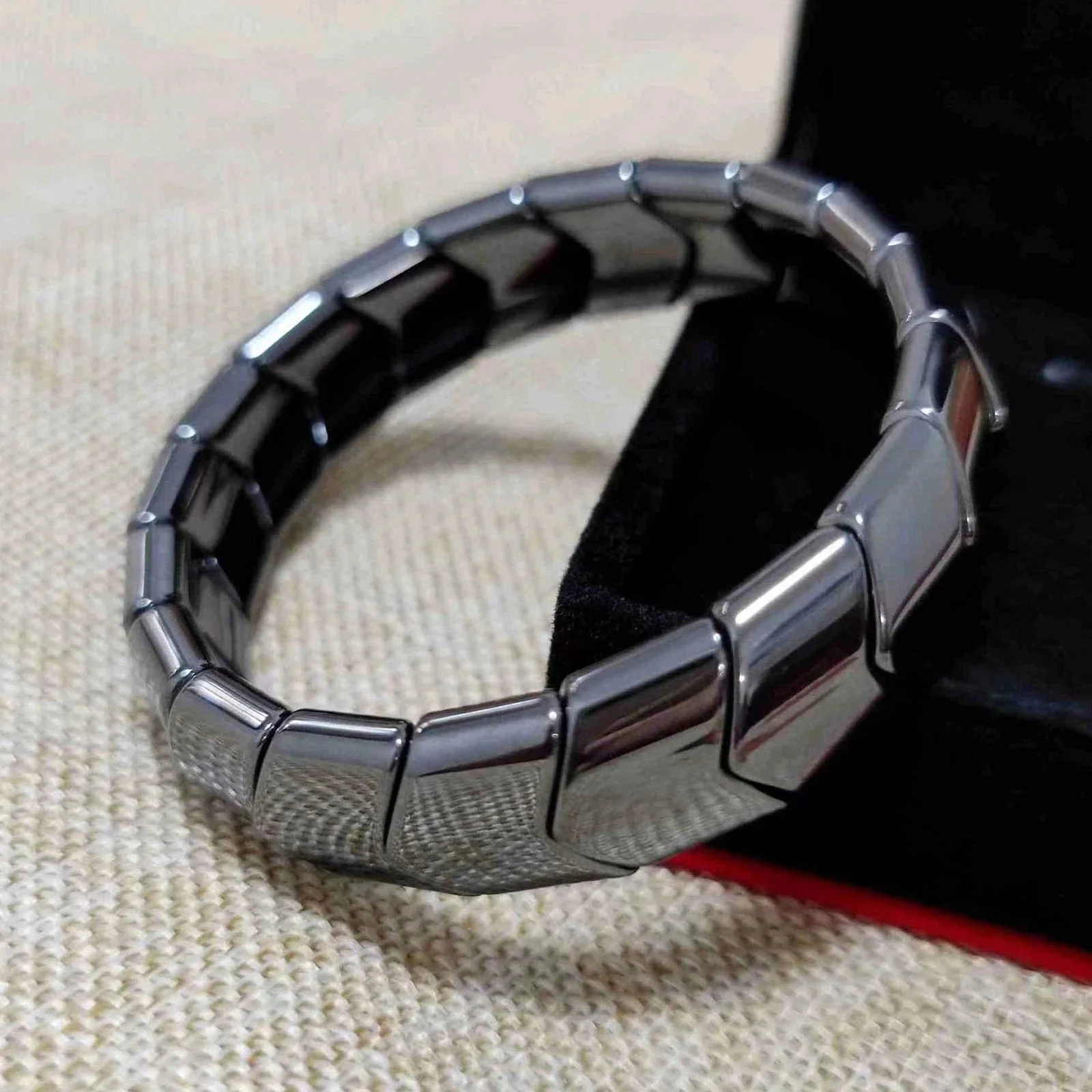 Arrow Hematite Bracelets Men's Yoga Bead Magnetic Elastic Bracelets for Women Stretch Health Care Bracelet Couple Jewelry Gift