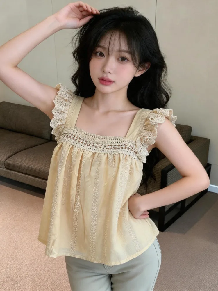 

Sweet Style Lace Trim Shirt Women's Summer New Small Design Versatile Gentle Top Korean Style Knitted Short Sleeve Citywalk