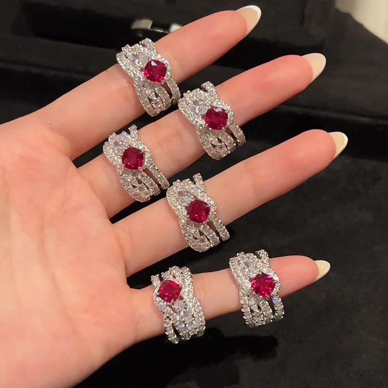 

S925 Silver Vintage Cushion Cut Pigeon Blood Red Ruby Ring for Weddings – Elegant Jewelry for Women’s Parties