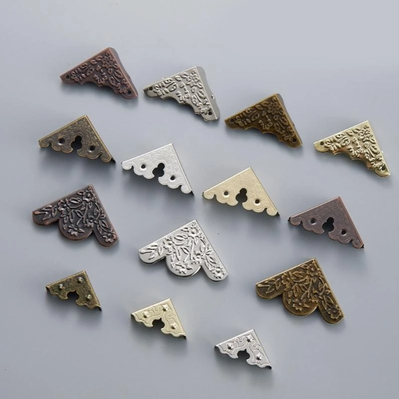 Dekorative Eisen -Eckschützer für Holzgeschenke Schachtel und Handwerksvorräte .y5ga