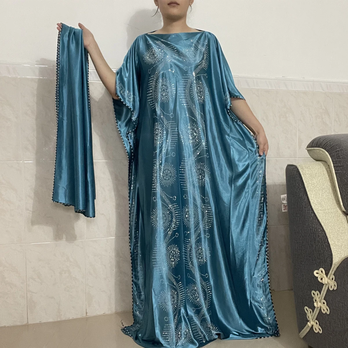 Muslim Fashion African Dresses For Women 2022 Silk Set Auger Maxi Femme Robe Short Sleeve Nigerian Novelty Clothes With Hijab