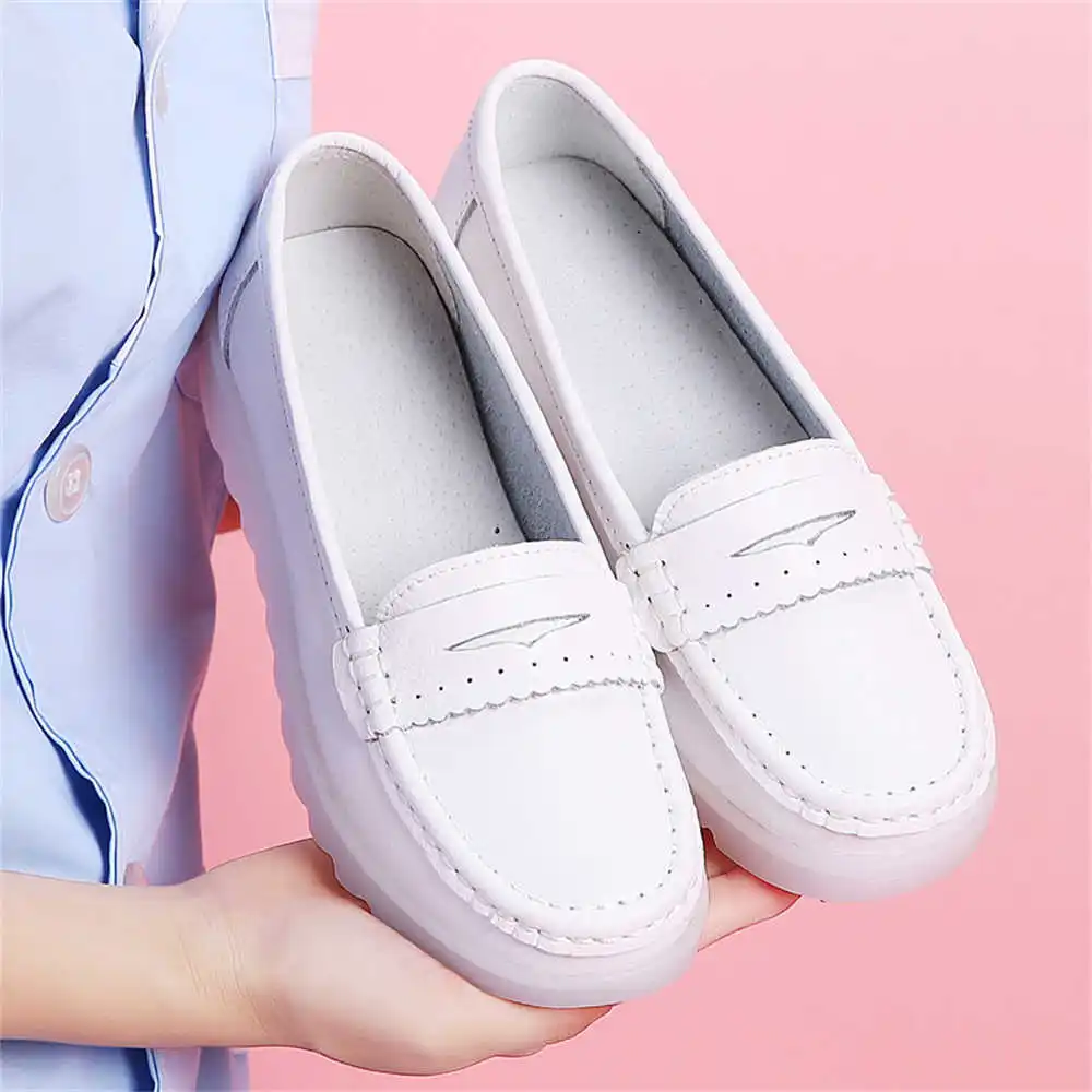 Mocacinnes Mocassin Purple Shoes Womens Hiking Boots Shoes Husband Sneakers Sports Low Cost 2025 Sapa High-level Premium
