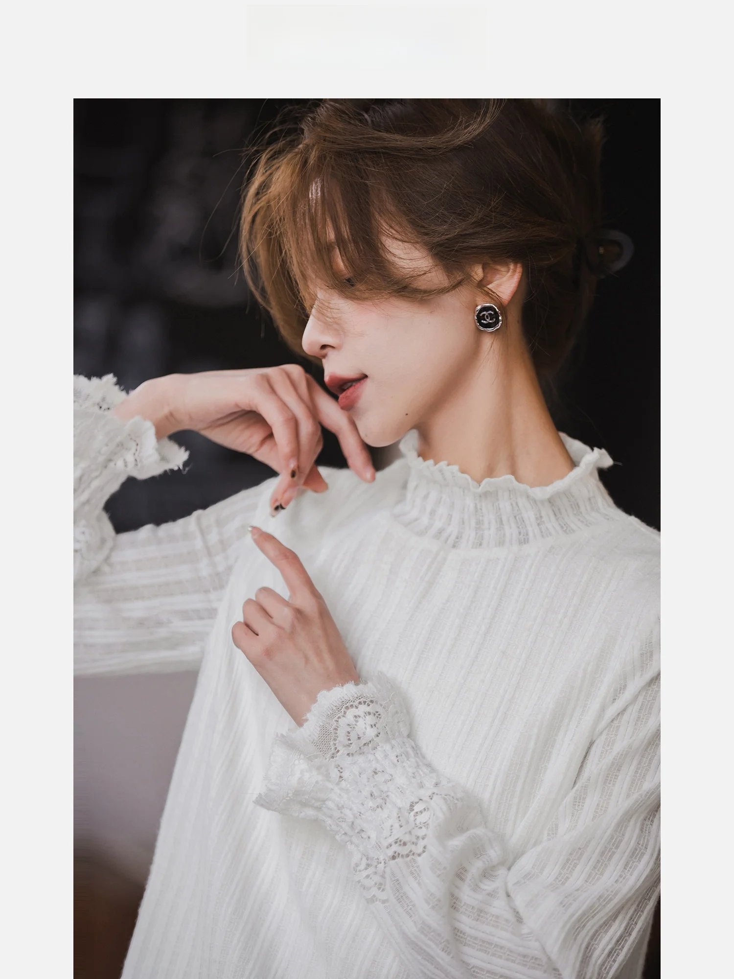 

Женский зимний топ с высоким воротником и вышивкой, универсальный, с ажурным цветочным узором, длинный...