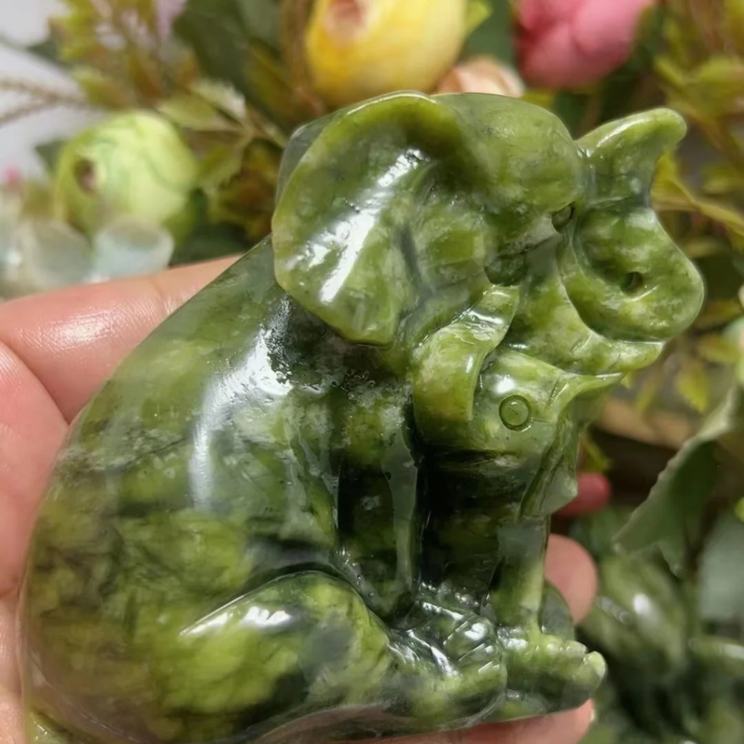 7cm  Natural healing crystals handmade green color hsiuyen jade elephant carving crafts for decoration