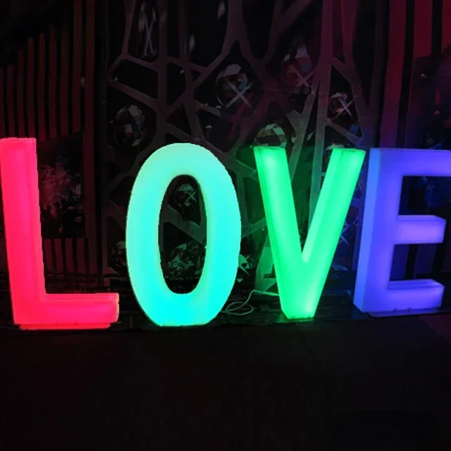 Hot salesColor Change Light up Letter Rechargeable