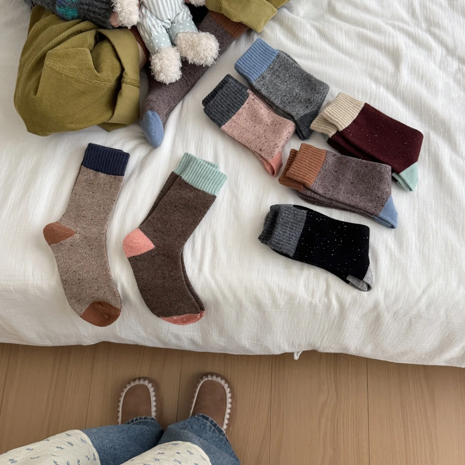 Korean Color Blocked Thick Socks for Winter Knitted Warm Cute Mid Tube Socks Fashion Soft Cute Casual Pile Socks