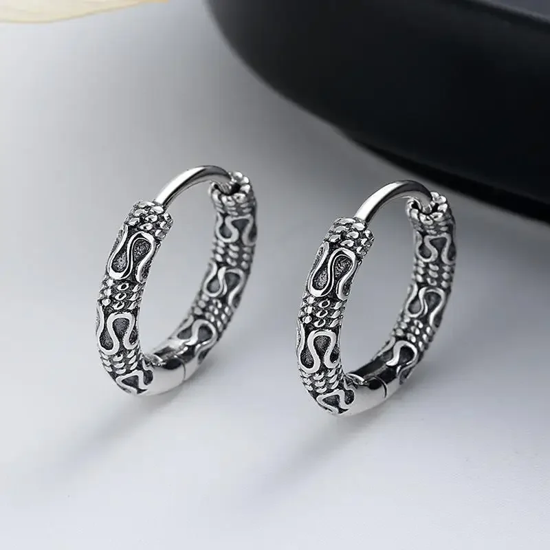 Hip-hop small hoop earrings engraved vintage filigree suitable for men and women hypoallergenic exquisite earrings jewelry gifts