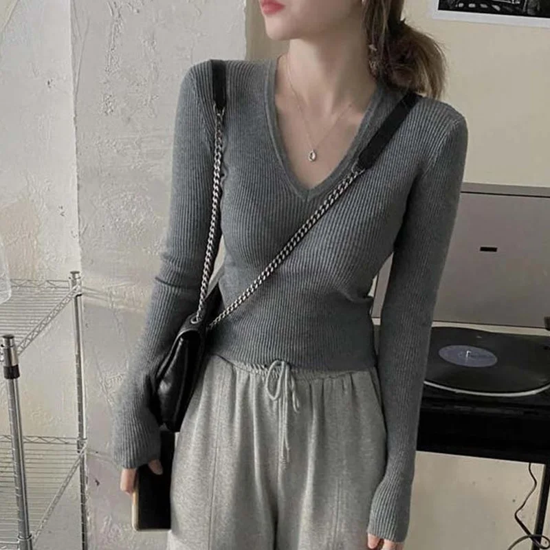 

Thickened V-Neck Sweater Women's Autumn Winter New Style Low Collar Faux Fur Inner Wear Small Size Base Shirt Korean Style