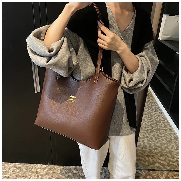 

Spacious Premium Tote Shoulder Bag, Vintage Style Minimalist Handbag, Unique Casual Crossbody Purse for Daily Wear