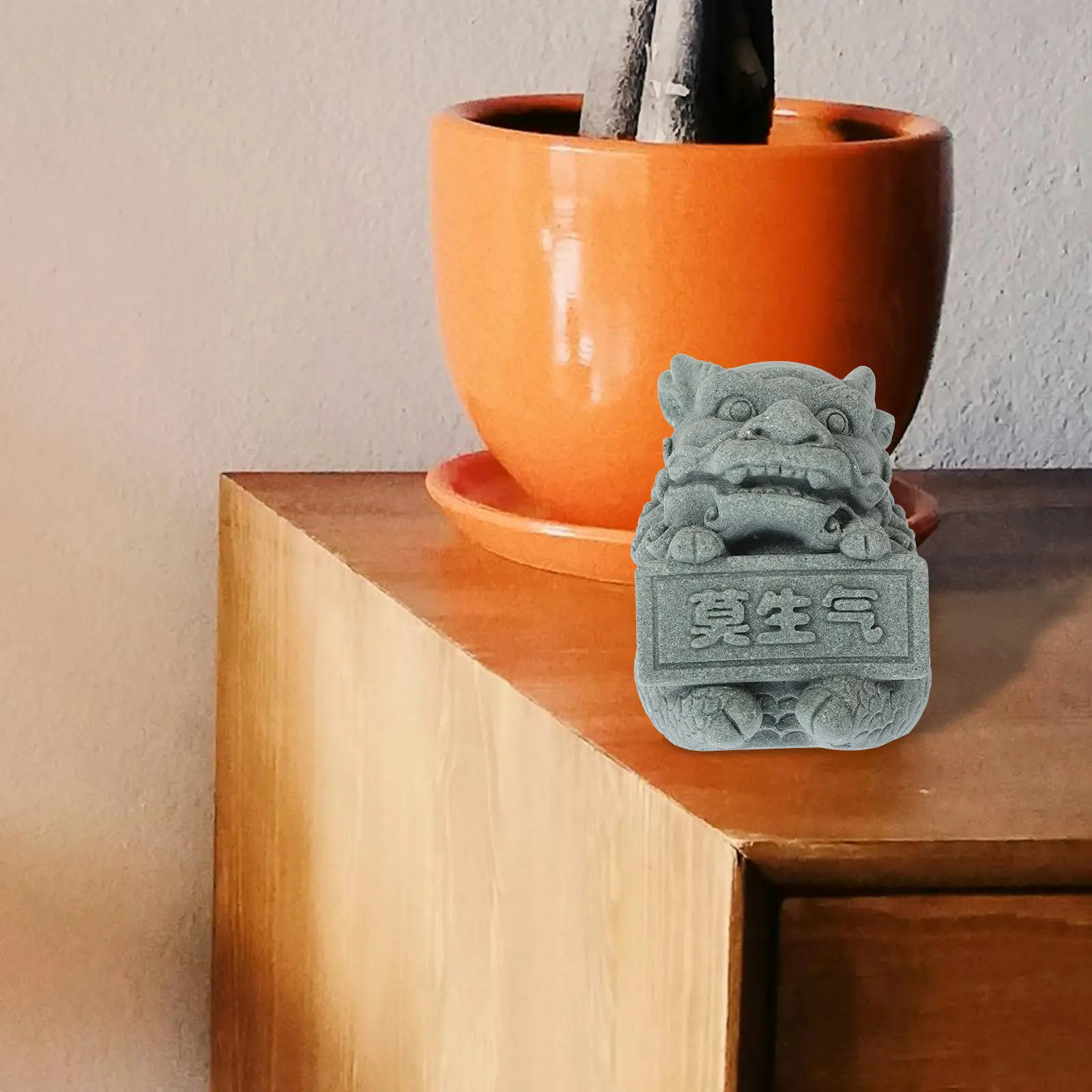 Small Kylin Statue Resin Animal Sculpture for Indoor Outdoor Decor Living Room Desk Garden Landscape Feng Shui Gift Ancient