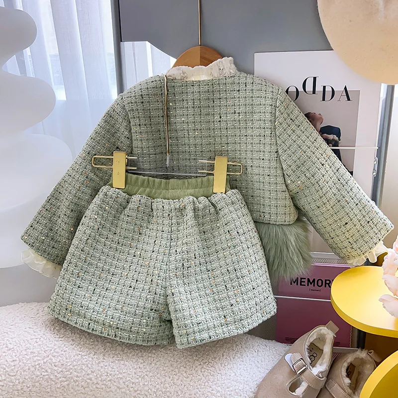 Korean Version of The Girl's Small Fragrance Suit Winter New Plus Fluffy Stitching Coat + Shorts Two-piece Set  Girls Clothes