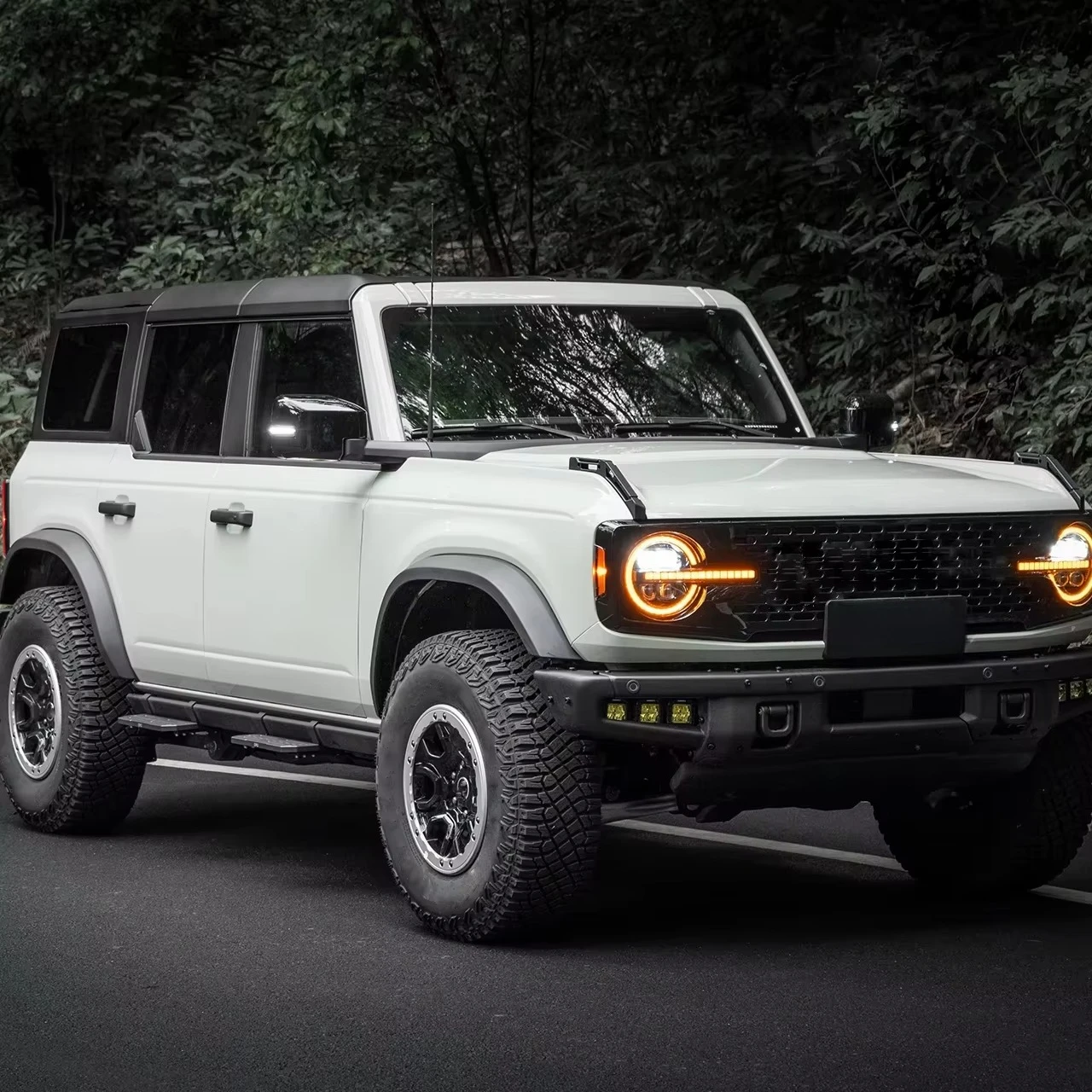 For ford Bronco Hood Cover Branches Extension Bracket