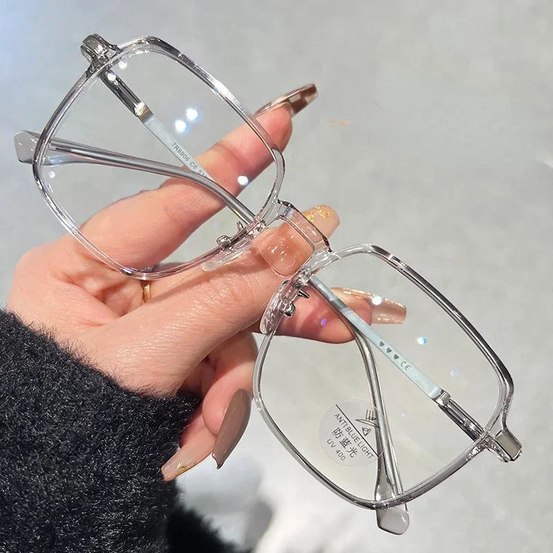 Photochromic Anti Radiation Glasses Metal Eyeglass for Woman Men